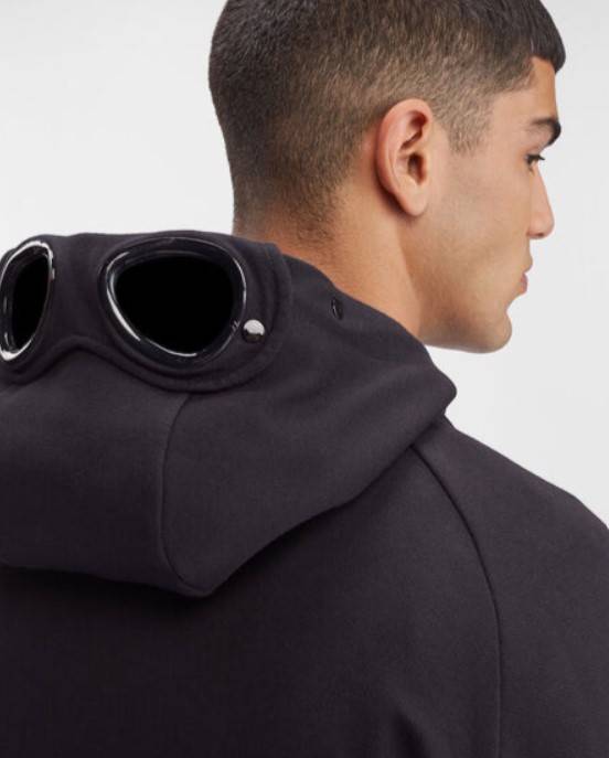 Plus qu'un sweat à Capuche : toute une histoire