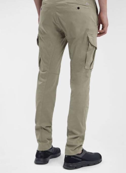 Opter pour le cargo chez CP Company